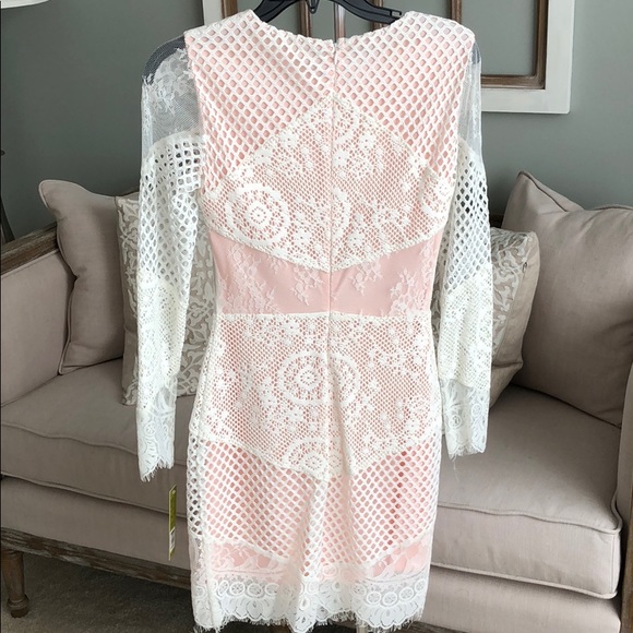 Gianni Bini white lace and peach/blush pink dress - Picture 2 of 4